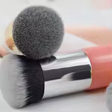 Mushroom Foundation Make-up Brush